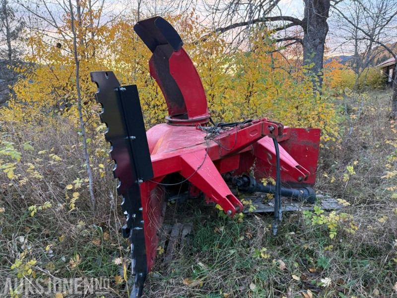 2008 Tokvam snøfreser 232HS - Maatalouskoneet: kuva 2008 Tokvam snøfreser 232HS - Maatalouskoneet 2008 Tokvam snøfreser 232HS - Maatalouskoneet: kuva 2008 Tokvam snøfreser 232HS - Maatalouskoneet