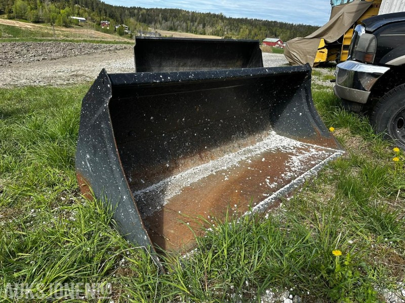 2013 Åle Kombiskuffe / Allroundskuffe til Traktor - Maatalouskoneet: kuva 2013 Åle Kombiskuffe / Allroundskuffe til Traktor - Maatalouskoneet 2013 Åle Kombiskuffe / Allroundskuffe til Traktor - Maatalouskoneet: kuva 2013 Åle Kombiskuffe / Allroundskuffe til Traktor - Maatalouskoneet