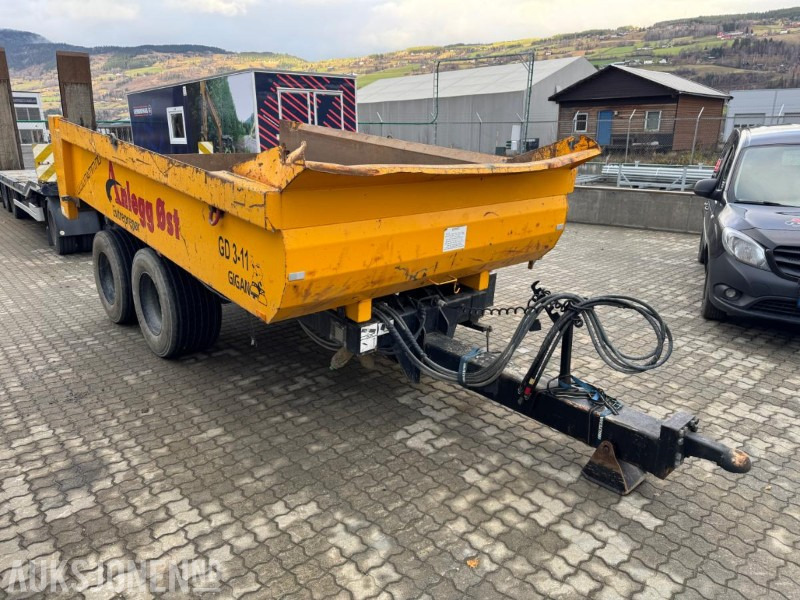 2014 Gigant GD 3-11 dumperhenger med kulekobling - Maatalouskoneet: kuva 2014 Gigant GD 3-11 dumperhenger med kulekobling - Maatalouskoneet 2014 Gigant GD 3-11 dumperhenger med kulekobling - Maatalouskoneet: kuva 2014 Gigant GD 3-11 dumperhenger med kulekobling - Maatalouskoneet