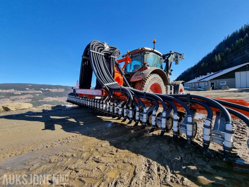 Gjødselnedfeller - Maatalouskoneet: kuva Gjødselnedfeller - Maatalouskoneet Gjødselnedfeller - Maatalouskoneet: kuva Gjødselnedfeller - Maatalouskoneet