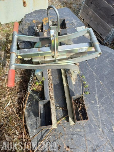 Lite brukt Klype for laftestokker og stein - Probst Tsz uni - Maatalouskoneet: kuva Lite brukt Klype for laftestokker og stein - Probst Tsz uni - Maatalouskoneet Lite brukt Klype for laftestokker og stein - Probst Tsz uni - Maatalouskoneet: kuva Lite brukt Klype for laftestokker og stein - Probst Tsz uni - Maatalouskoneet