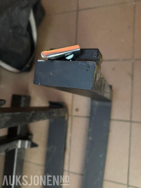 Pallegaffel Fork Frame med SMS feste - Maatalouskoneet: kuva Pallegaffel Fork Frame med SMS feste - Maatalouskoneet Pallegaffel Fork Frame med SMS feste - Maatalouskoneet: kuva Pallegaffel Fork Frame med SMS feste - Maatalouskoneet