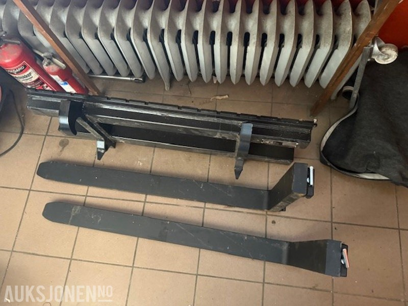 Pallegaffel Fork Frame med SMS feste - Maatalouskoneet: kuva Pallegaffel Fork Frame med SMS feste - Maatalouskoneet Pallegaffel Fork Frame med SMS feste - Maatalouskoneet: kuva Pallegaffel Fork Frame med SMS feste - Maatalouskoneet