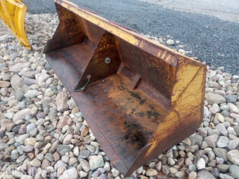 Snøskuffe - Maatalouskoneet: kuva Snøskuffe - Maatalouskoneet Snøskuffe - Maatalouskoneet: kuva Snøskuffe - Maatalouskoneet