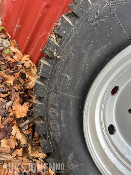 Ubrukt dekk med felg 400R 22,5 - 22,5x11,75 - Maatalouskoneet: kuva Ubrukt dekk med felg 400R 22,5 - 22,5x11,75 - Maatalouskoneet Ubrukt dekk med felg 400R 22,5 - 22,5x11,75 - Maatalouskoneet: kuva Ubrukt dekk med felg 400R 22,5 - 22,5x11,75 - Maatalouskoneet