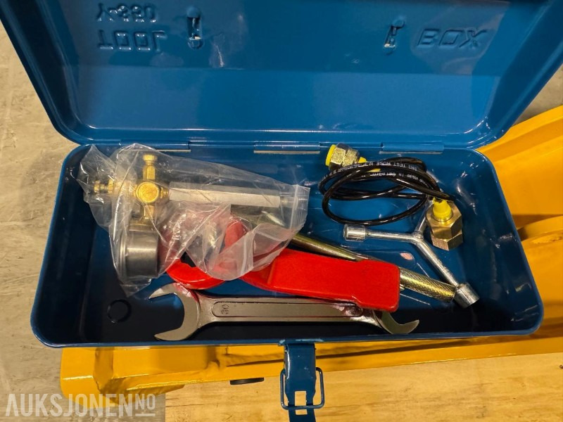 NY HENIMA PIGGHAMMER TIL 4-7 TONNS GRAVEMASKIN S40 M/GARANTI - Iskuvasara: kuva NY HENIMA PIGGHAMMER TIL 4-7 TONNS GRAVEMASKIN S40 M/GARANTI - Iskuvasara NY HENIMA PIGGHAMMER TIL 4-7 TONNS GRAVEMASKIN S40 M/GARANTI - Iskuvasara: kuva NY HENIMA PIGGHAMMER TIL 4-7 TONNS GRAVEMASKIN S40 M/GARANTI - Iskuvasara