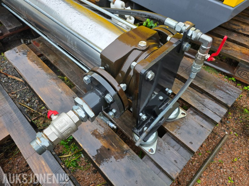 Pentax vertikal flerstegs pumpe og koblingsskap med elektriske komponenter - Rakennustarvikkeet: kuva Pentax vertikal flerstegs pumpe og koblingsskap med elektriske komponenter - Rakennustarvikkeet Pentax vertikal flerstegs pumpe og koblingsskap med elektriske komponenter - Rakennustarvikkeet: kuva Pentax vertikal flerstegs pumpe og koblingsskap med elektriske komponenter - Rakennustarvikkeet