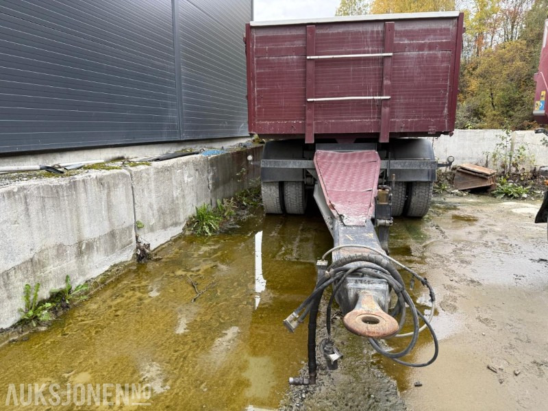 1996 Maur Bilpåbygg 2 akslet tipphenger - Perävaunu: kuva  1996 Maur Bilpåbygg 2 akslet tipphenger - Perävaunu 1996 Maur Bilpåbygg 2 akslet tipphenger - Perävaunu: kuva  1996 Maur Bilpåbygg 2 akslet tipphenger - Perävaunu