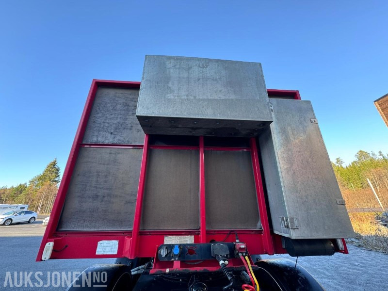 2005 Broshuis 3AUD44 Brønntralle / Brønnhenger - Uttrekk - Tvangsstyring - Metallisert kantramme - EU godkjent - Perävaunu: kuva 2005 Broshuis 3AUD44 Brønntralle / Brønnhenger - Uttrekk - Tvangsstyring - Metallisert kantramme - EU godkjent - Perävaunu 2005 Broshuis 3AUD44 Brønntralle / Brønnhenger - Uttrekk - Tvangsstyring - Metallisert kantramme - EU godkjent - Perävaunu: kuva 2005 Broshuis 3AUD44 Brønntralle / Brønnhenger - Uttrekk - Tvangsstyring - Metallisert kantramme - EU godkjent - Perävaunu