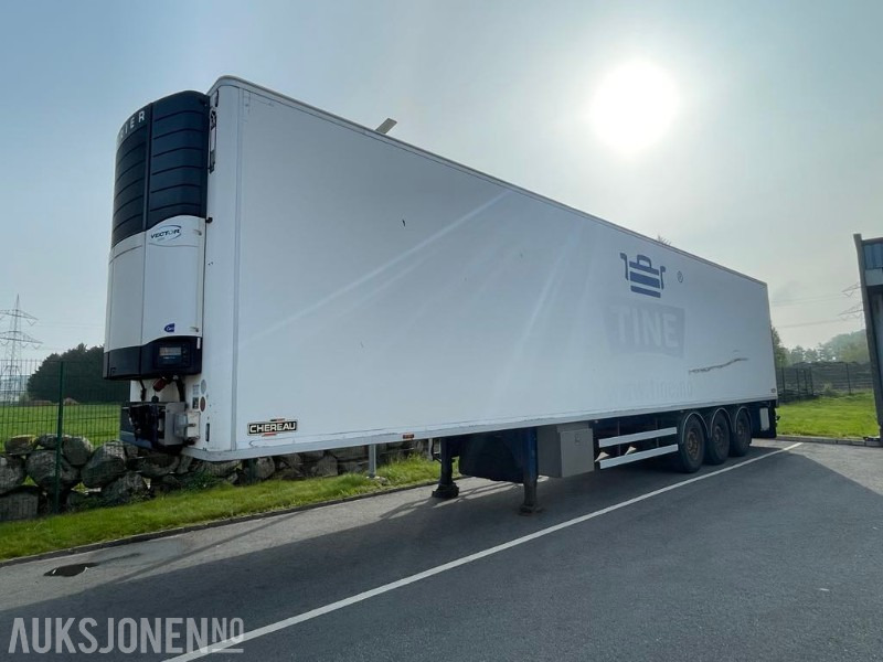 2009 Chereau Semitrailer - Kjølehenger - Carrier Transicold - 33 paller. - Perävaunu: kuva 2009 Chereau Semitrailer - Kjølehenger - Carrier Transicold - 33 paller. - Perävaunu 2009 Chereau Semitrailer - Kjølehenger - Carrier Transicold - 33 paller. - Perävaunu: kuva 2009 Chereau Semitrailer - Kjølehenger - Carrier Transicold - 33 paller. - Perävaunu