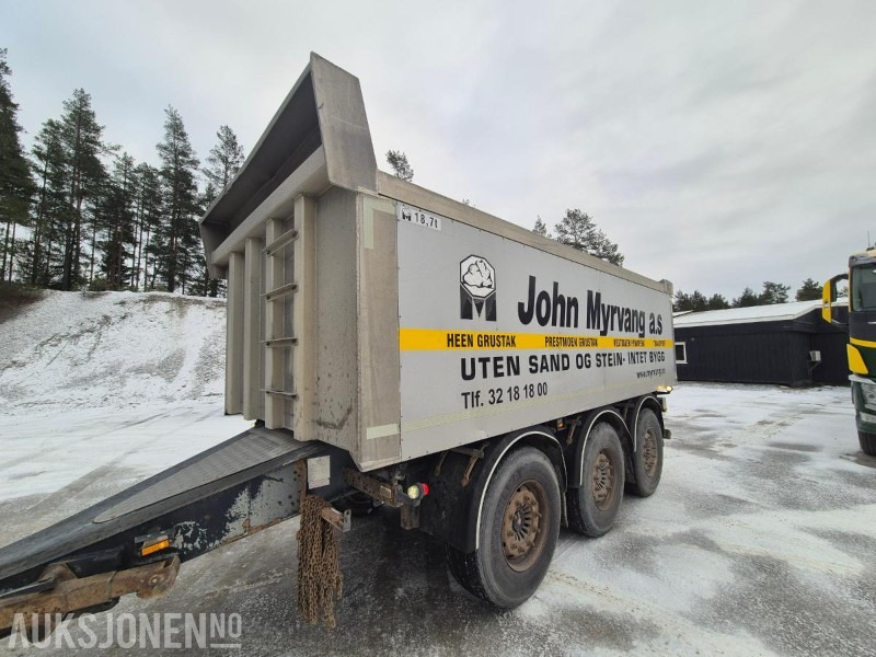 2012 Nor Slep PHV-24T Trippelkjerre, Alu, Ny EU - Perävaunu: kuva 2012 Nor Slep PHV-24T Trippelkjerre, Alu, Ny EU - Perävaunu 2012 Nor Slep PHV-24T Trippelkjerre, Alu, Ny EU - Perävaunu: kuva 2012 Nor Slep PHV-24T Trippelkjerre, Alu, Ny EU - Perävaunu