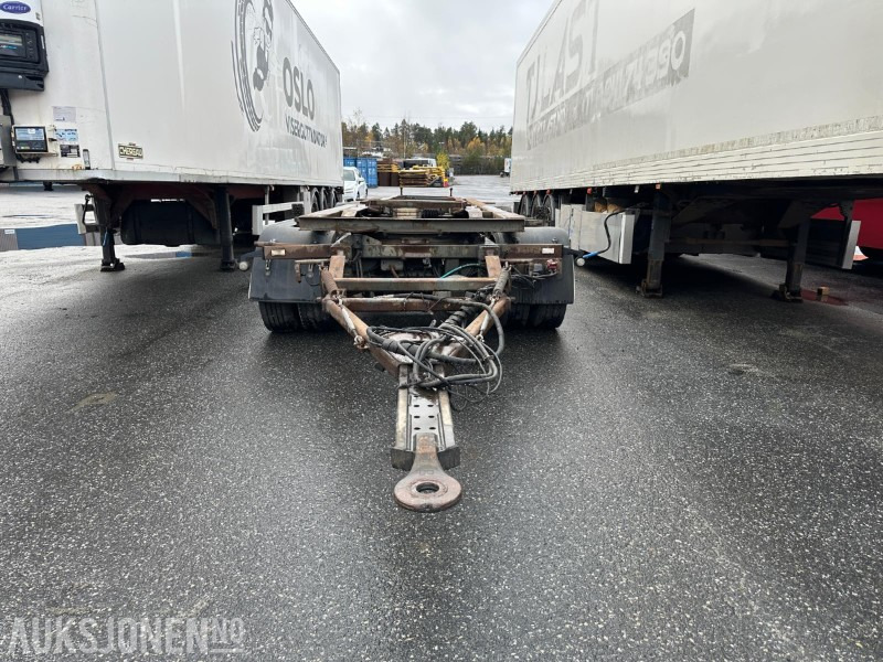 Nor Slep SL-28KT krok-/tipp-henger – 2011 – 28 tonn – EU til 11/2025 - Perävaunu: kuva Nor Slep SL-28KT krok-/tipp-henger – 2011 – 28 tonn – EU til 11/2025 - Perävaunu Nor Slep SL-28KT krok-/tipp-henger – 2011 – 28 tonn – EU til 11/2025 - Perävaunu: kuva Nor Slep SL-28KT krok-/tipp-henger – 2011 – 28 tonn – EU til 11/2025 - Perävaunu