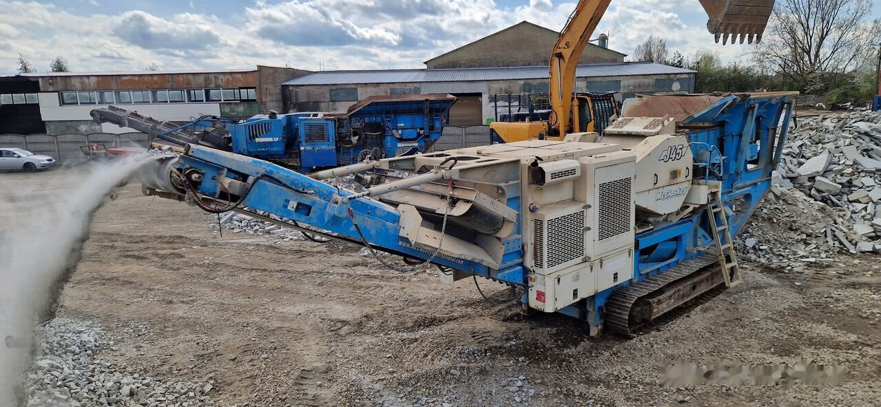 Mobiilimurskain McCloskey J45: kuva Mobiilimurskain McCloskey J45