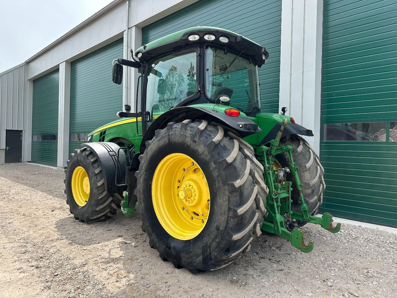 John Deere 8335R AutoPower - Traktori: kuva John Deere 8335R AutoPower - Traktori John Deere 8335R AutoPower - Traktori: kuva John Deere 8335R AutoPower - Traktori