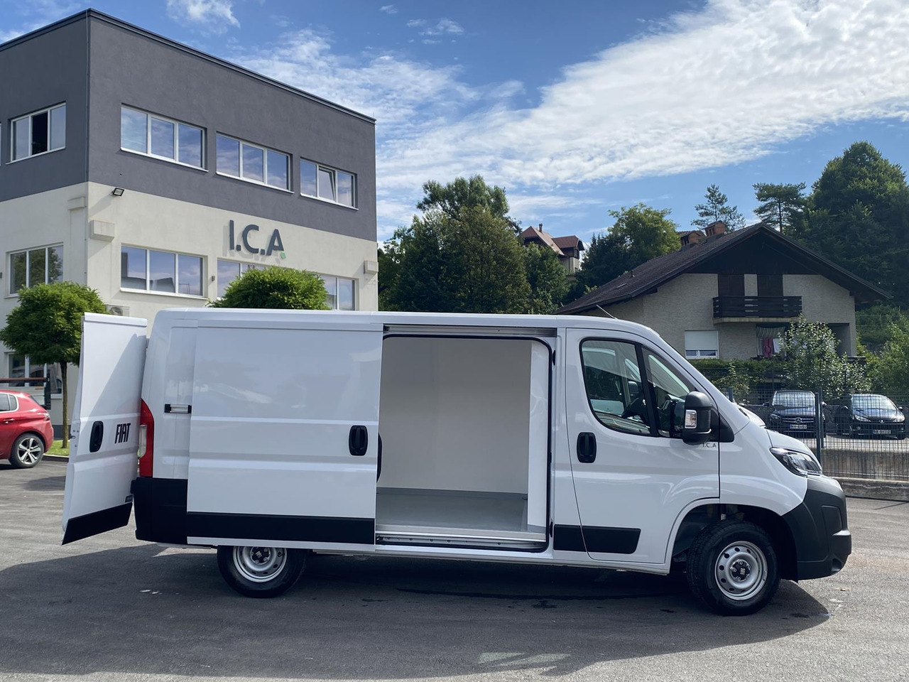 FIAT DUCATO L2H1 140PS | ISOLIERUNG OHNE KÜHLAGGREGAT - Kylmäauto: kuva FIAT DUCATO L2H1 140PS | ISOLIERUNG OHNE KÜHLAGGREGAT - Kylmäauto FIAT DUCATO L2H1 140PS | ISOLIERUNG OHNE KÜHLAGGREGAT - Kylmäauto: kuva FIAT DUCATO L2H1 140PS | ISOLIERUNG OHNE KÜHLAGGREGAT - Kylmäauto