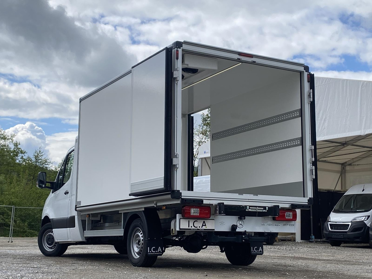 MERCEDES BENZ SPRINTER 317 CDI | DOPPELREGIME TIEFKÜHLKOFFER + BACKSLEEPER - Kylmäauto: kuva MERCEDES BENZ SPRINTER 317 CDI | DOPPELREGIME TIEFKÜHLKOFFER + BACKSLEEPER - Kylmäauto MERCEDES BENZ SPRINTER 317 CDI | DOPPELREGIME TIEFKÜHLKOFFER + BACKSLEEPER - Kylmäauto: kuva MERCEDES BENZ SPRINTER 317 CDI | DOPPELREGIME TIEFKÜHLKOFFER + BACKSLEEPER - Kylmäauto