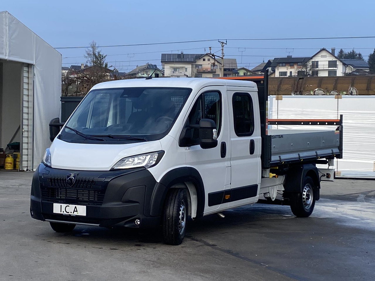 PEUGEOT BOXER L4 DOKA 180 PS | SCATTOLINI DREISEITENKIPPER 3150MM - Kippilava-auto, Jatko-ohjaamo kevyt kuorma-auto: kuva PEUGEOT BOXER L4 DOKA 180 PS | SCATTOLINI DREISEITENKIPPER 3150MM - Kippilava-auto, Jatko-ohjaamo kevyt kuorma-auto PEUGEOT BOXER L4 DOKA 180 PS | SCATTOLINI DREISEITENKIPPER 3150MM - Kippilava-auto, Jatko-ohjaamo kevyt kuorma-auto: kuva PEUGEOT BOXER L4 DOKA 180 PS | SCATTOLINI DREISEITENKIPPER 3150MM - Kippilava-auto, Jatko-ohjaamo kevyt kuorma-auto