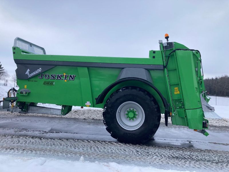Joskin Tornado T5513 14V mit Breitstreuwerk - Kuivalannan levitin: kuva Joskin Tornado T5513 14V mit Breitstreuwerk - Kuivalannan levitin Joskin Tornado T5513 14V mit Breitstreuwerk - Kuivalannan levitin: kuva Joskin Tornado T5513 14V mit Breitstreuwerk - Kuivalannan levitin