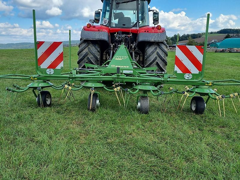Krone KW 4.62 / 4 - Pöyhin: kuva Krone KW 4.62 / 4 - Pöyhin Krone KW 4.62 / 4 - Pöyhin: kuva Krone KW 4.62 / 4 - Pöyhin