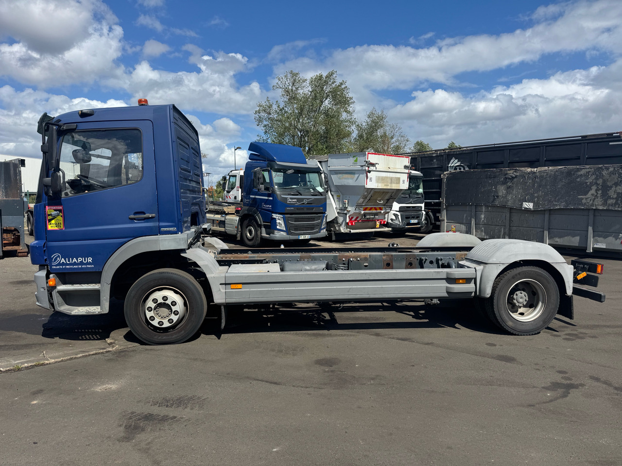 MERCEDES-BENZ atégo - Kuorma-auto alusta: kuva MERCEDES-BENZ atégo - Kuorma-auto alusta MERCEDES-BENZ atégo - Kuorma-auto alusta: kuva MERCEDES-BENZ atégo - Kuorma-auto alusta