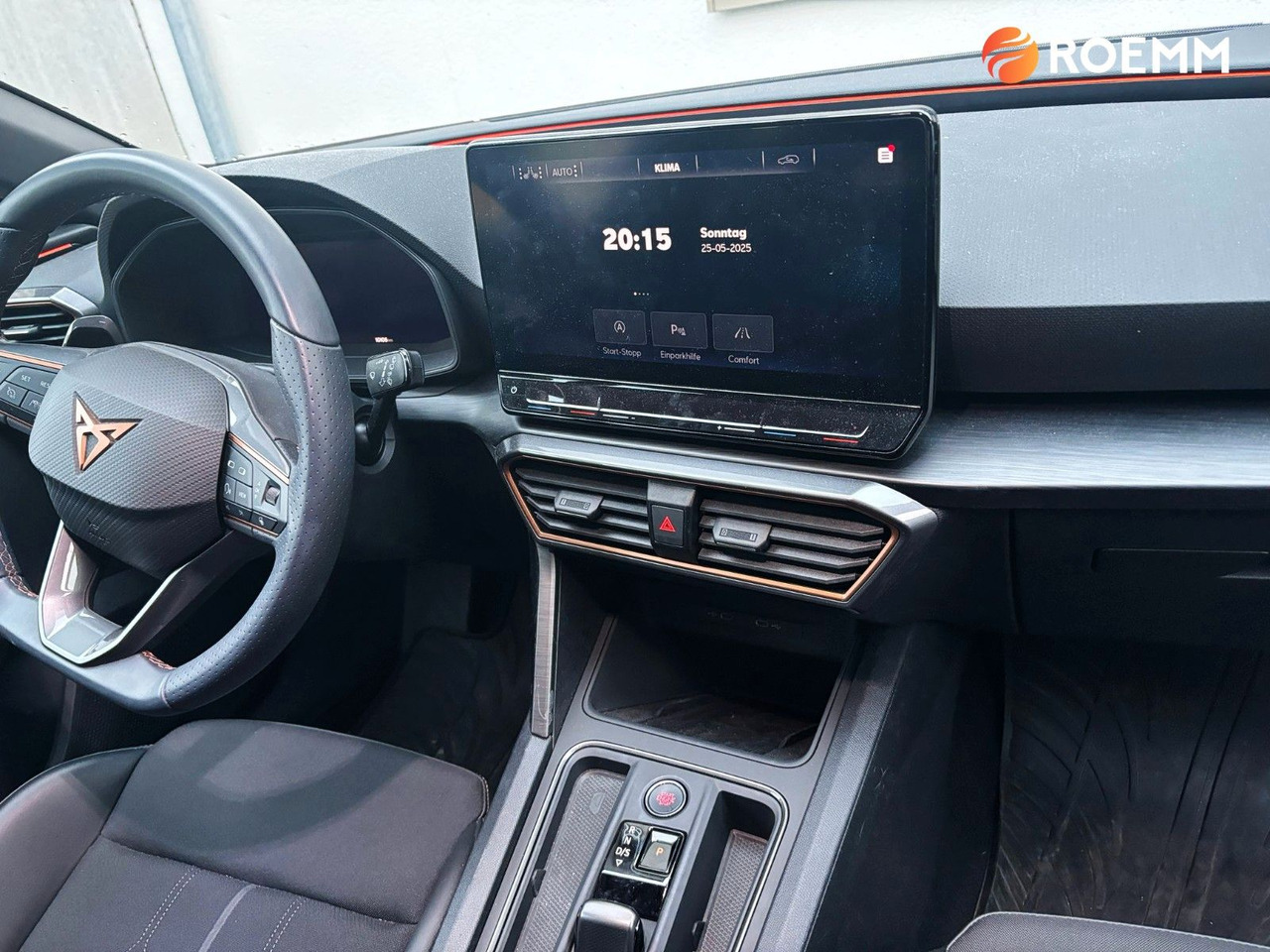 Cupra Leon Basis*ACC*LED*Tacho Digital*DAB*Memory* - Sedan: kuva Cupra Leon Basis*ACC*LED*Tacho Digital*DAB*Memory* - Sedan Cupra Leon Basis*ACC*LED*Tacho Digital*DAB*Memory* - Sedan: kuva Cupra Leon Basis*ACC*LED*Tacho Digital*DAB*Memory* - Sedan