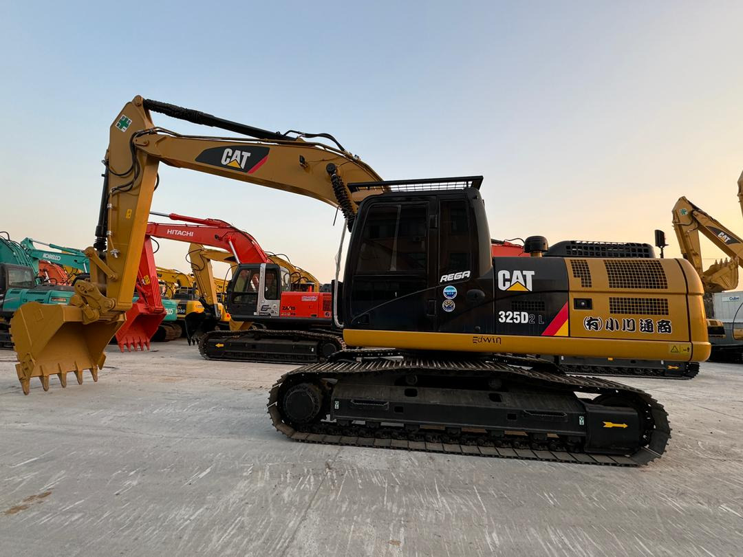 Caterpillar 325 CAT CAT 325D 325D2 330D 329D 320D 320D2 320GC - Telakaivukone: kuva Caterpillar 325 CAT CAT 325D 325D2 330D 329D 320D 320D2 320GC - Telakaivukone Caterpillar 325 CAT CAT 325D 325D2 330D 329D 320D 320D2 320GC - Telakaivukone: kuva Caterpillar 325 CAT CAT 325D 325D2 330D 329D 320D 320D2 320GC - Telakaivukone