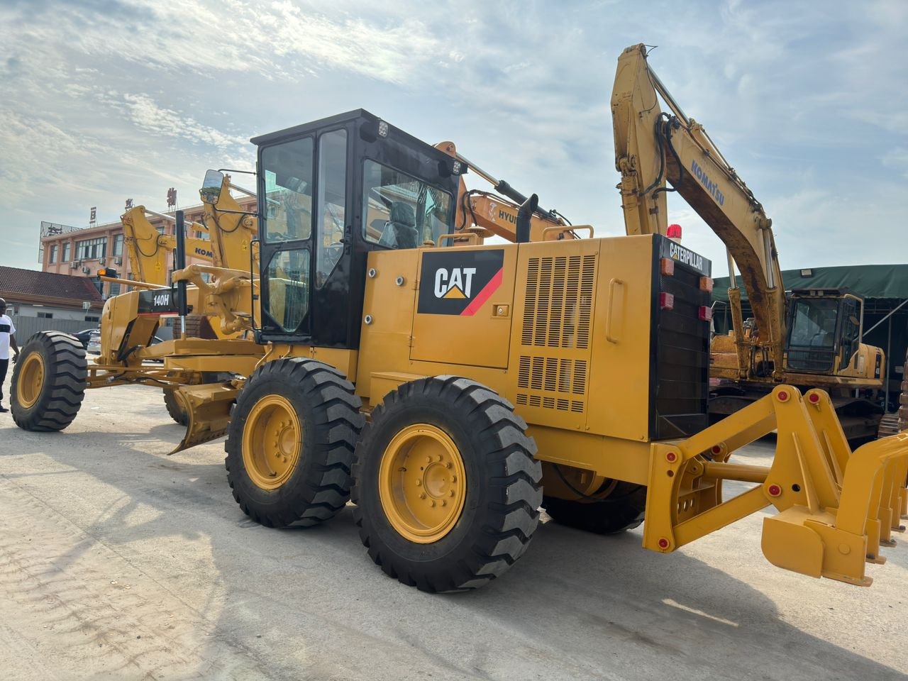 Caterpillar CAT 140 140H 140K Used Motor Grader Secondhand Graders for Sale - Tiehöylä: kuva Caterpillar CAT 140 140H 140K Used Motor Grader Secondhand Graders for Sale - Tiehöylä Caterpillar CAT 140 140H 140K Used Motor Grader Secondhand Graders for Sale - Tiehöylä: kuva Caterpillar CAT 140 140H 140K Used Motor Grader Secondhand Graders for Sale - Tiehöylä