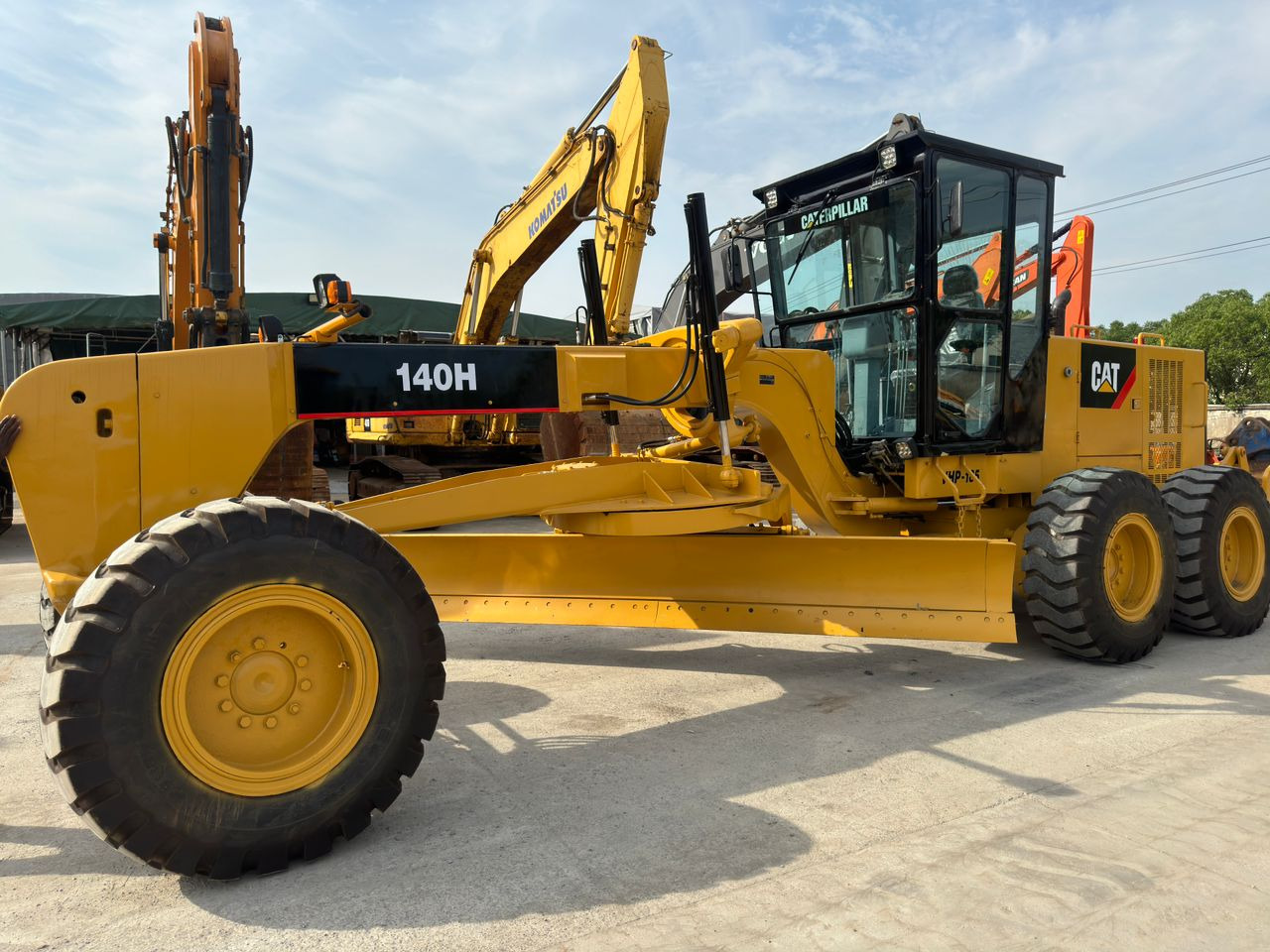 Caterpillar CAT 140 140H 140K Used Motor Grader Secondhand Graders for Sale - Tiehöylä: kuva Caterpillar CAT 140 140H 140K Used Motor Grader Secondhand Graders for Sale - Tiehöylä Caterpillar CAT 140 140H 140K Used Motor Grader Secondhand Graders for Sale - Tiehöylä: kuva Caterpillar CAT 140 140H 140K Used Motor Grader Secondhand Graders for Sale - Tiehöylä