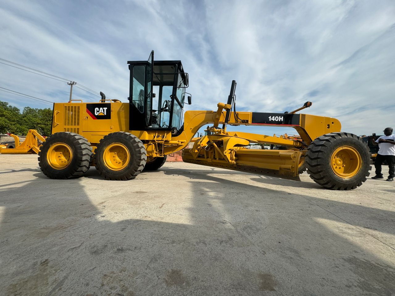 Caterpillar CAT 140H 140K Grader Secondhand High Quality Used Motor Grader for Sale - Tiehöylä: kuva Caterpillar CAT 140H 140K Grader Secondhand High Quality Used Motor Grader for Sale - Tiehöylä Caterpillar CAT 140H 140K Grader Secondhand High Quality Used Motor Grader for Sale - Tiehöylä: kuva Caterpillar CAT 140H 140K Grader Secondhand High Quality Used Motor Grader for Sale - Tiehöylä