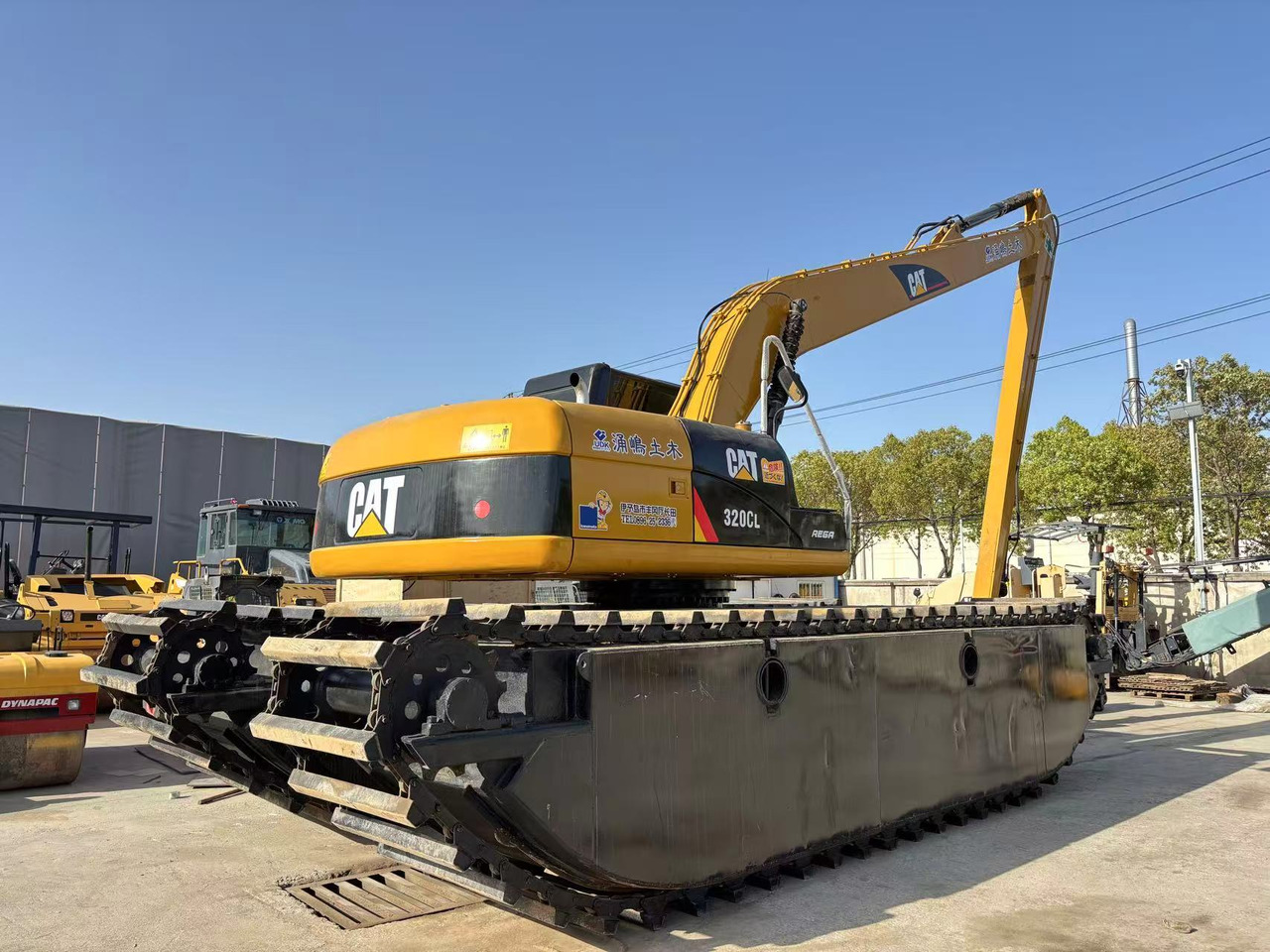 Caterpillar CAT 320C Floating Excavator with 15m long boom - Kaivuri: kuva Caterpillar CAT 320C Floating Excavator with 15m long boom - Kaivuri Caterpillar CAT 320C Floating Excavator with 15m long boom - Kaivuri: kuva Caterpillar CAT 320C Floating Excavator with 15m long boom - Kaivuri