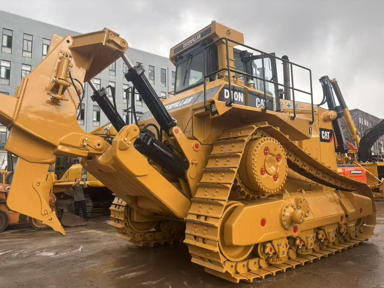 Caterpillar CAT D10N D9R D8R D8T D7R D7G D6G D6H Secondhand Used Dozers Bulldozer on Sale - Puskutraktori: kuva Caterpillar CAT D10N D9R D8R D8T D7R D7G D6G D6H Secondhand Used Dozers Bulldozer on Sale - Puskutraktori Caterpillar CAT D10N D9R D8R D8T D7R D7G D6G D6H Secondhand Used Dozers Bulldozer on Sale - Puskutraktori: kuva Caterpillar CAT D10N D9R D8R D8T D7R D7G D6G D6H Secondhand Used Dozers Bulldozer on Sale - Puskutraktori