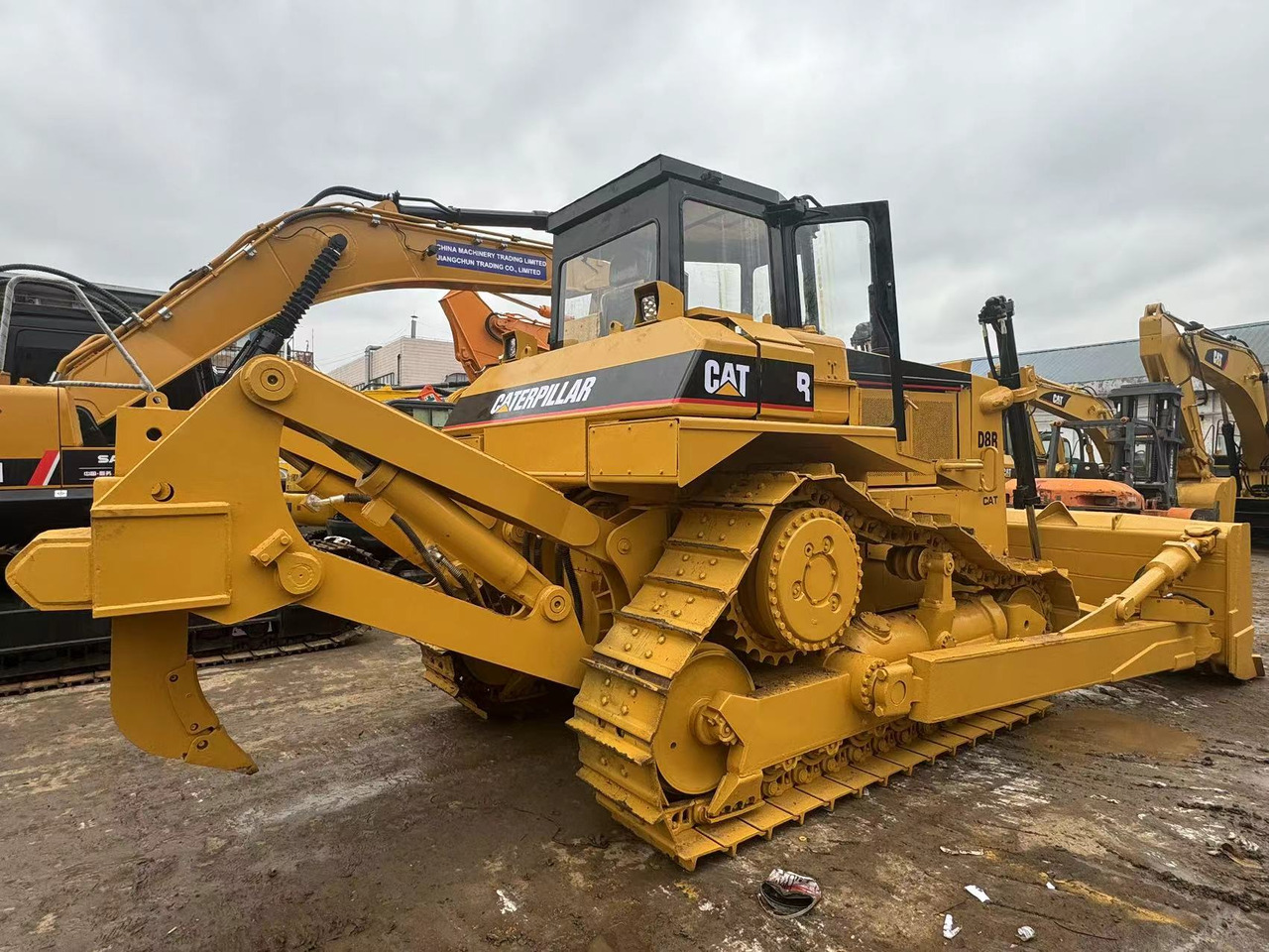 Caterpillar CAT D8R D8T D7H D7R D7G D7R D7E Used Bulldozer in Excellent Work Condition for Slae - Puskutraktori: kuva Caterpillar CAT D8R D8T D7H D7R D7G D7R D7E Used Bulldozer in Excellent Work Condition for Slae - Puskutraktori Caterpillar CAT D8R D8T D7H D7R D7G D7R D7E Used Bulldozer in Excellent Work Condition for Slae - Puskutraktori: kuva Caterpillar CAT D8R D8T D7H D7R D7G D7R D7E Used Bulldozer in Excellent Work Condition for Slae - Puskutraktori
