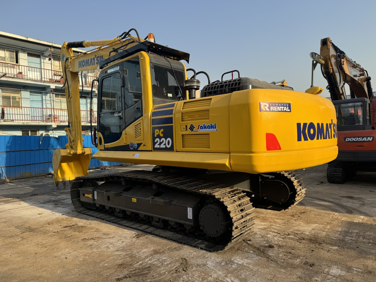 Komatsu PC220 PC210 PC200 Used Excavator Hydraulic Crawler in Good Price - Telakaivukone: kuva Komatsu PC220 PC210 PC200 Used Excavator Hydraulic Crawler in Good Price - Telakaivukone Komatsu PC220 PC210 PC200 Used Excavator Hydraulic Crawler in Good Price - Telakaivukone: kuva Komatsu PC220 PC210 PC200 Used Excavator Hydraulic Crawler in Good Price - Telakaivukone