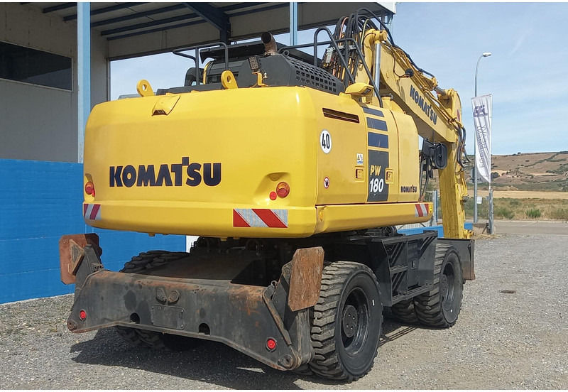 Komatsu PW180-10 - Pyöräalustainen kaivinkone: kuva Komatsu PW180-10 - Pyöräalustainen kaivinkone Komatsu PW180-10 - Pyöräalustainen kaivinkone: kuva Komatsu PW180-10 - Pyöräalustainen kaivinkone