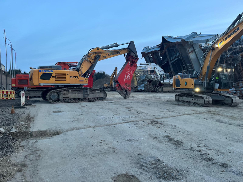 Liebherr R970 SDH - Telakaivukone: kuva Liebherr R970 SDH - Telakaivukone Liebherr R970 SDH - Telakaivukone: kuva Liebherr R970 SDH - Telakaivukone