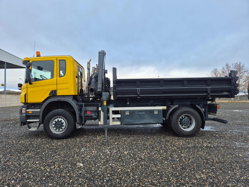 Scania P340 4x4 **2 units low km*, tipper with Fassi - Kippiauto kuorma-auto, Nosturiauto: kuva Scania P340 4x4 **2 units low km*, tipper with Fassi - Kippiauto kuorma-auto, Nosturiauto Scania P340 4x4 **2 units low km*, tipper with Fassi - Kippiauto kuorma-auto, Nosturiauto: kuva Scania P340 4x4 **2 units low km*, tipper with Fassi - Kippiauto kuorma-auto, Nosturiauto