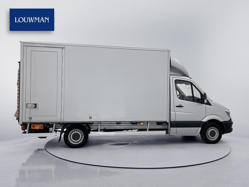 Mercedes-Benz Sprinter 316 2.2 CDI Bakwagen Meubelbak met Laadklep D'Hollandia Cruise Control Zijdeur - Jakeluauto: kuva Mercedes-Benz Sprinter 316 2.2 CDI Bakwagen Meubelbak met Laadklep D'Hollandia Cruise Control Zijdeur - Jakeluauto Mercedes-Benz Sprinter 316 2.2 CDI Bakwagen Meubelbak met Laadklep D'Hollandia Cruise Control Zijdeur - Jakeluauto: kuva Mercedes-Benz Sprinter 316 2.2 CDI Bakwagen Meubelbak met Laadklep D'Hollandia Cruise Control Zijdeur - Jakeluauto