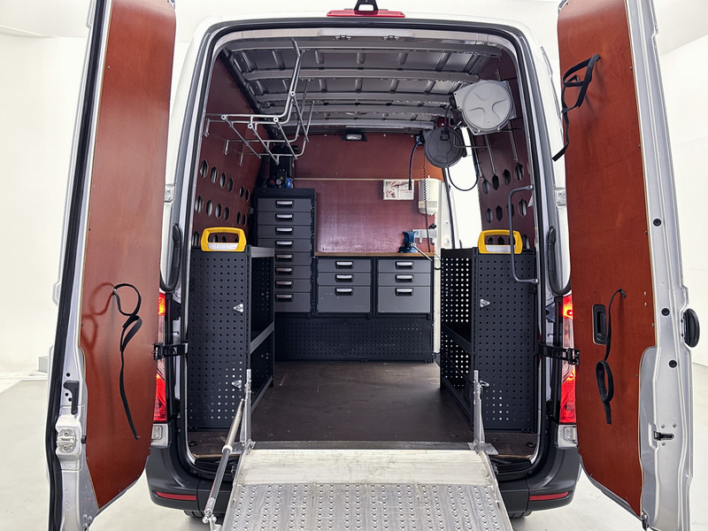 Mercedes-Benz Sprinter 316 2.2 CDI L2H2 Inrichting Oprijplaat Navigatie Achteruitrijcamera Apple Carplay/Android Auto - Pakettiauto: kuva Mercedes-Benz Sprinter 316 2.2 CDI L2H2 Inrichting Oprijplaat Navigatie Achteruitrijcamera Apple Carplay/Android Auto - Pakettiauto Mercedes-Benz Sprinter 316 2.2 CDI L2H2 Inrichting Oprijplaat Navigatie Achteruitrijcamera Apple Carplay/Android Auto - Pakettiauto: kuva Mercedes-Benz Sprinter 316 2.2 CDI L2H2 Inrichting Oprijplaat Navigatie Achteruitrijcamera Apple Carplay/Android Auto - Pakettiauto