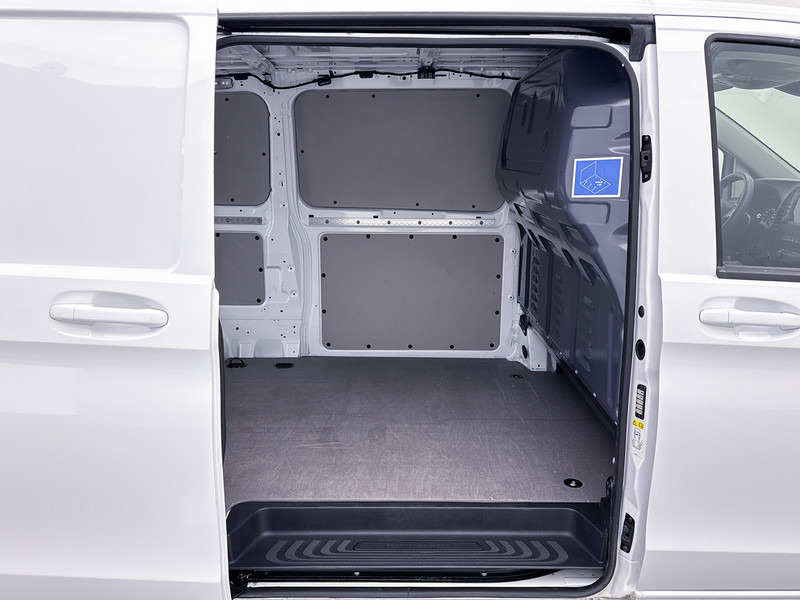 Pieni pakettiauto Mercedes-Benz Vito 116 CDI Extra Lang Trekhaak L3 Navigatie Achteruitrijcamera Apple Carplay/Android Auto: kuva Pieni pakettiauto Mercedes-Benz Vito 116 CDI Extra Lang Trekhaak L3 Navigatie Achteruitrijcamera Apple Carplay/Android Auto