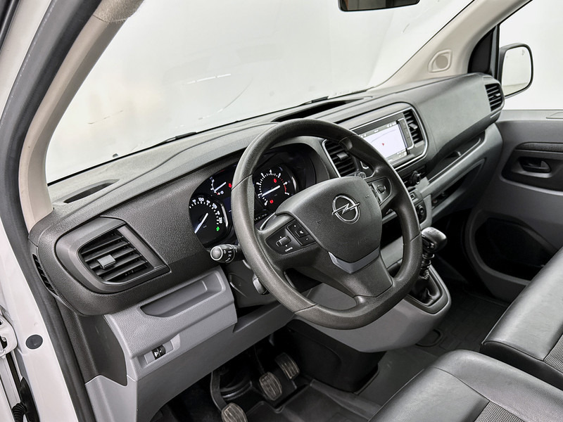 Opel Vivaro 2.0 CDTI L2H1 Edition Imperiaal Navigatie Achteruitrijcamera Cruise Control - Pieni pakettiauto: kuva Opel Vivaro 2.0 CDTI L2H1 Edition Imperiaal Navigatie Achteruitrijcamera Cruise Control - Pieni pakettiauto Opel Vivaro 2.0 CDTI L2H1 Edition Imperiaal Navigatie Achteruitrijcamera Cruise Control - Pieni pakettiauto: kuva Opel Vivaro 2.0 CDTI L2H1 Edition Imperiaal Navigatie Achteruitrijcamera Cruise Control - Pieni pakettiauto