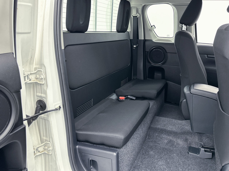 Avolava-auto Toyota Hilux 2.4 D-4D Comfort 4x4 Xtra Cab NIEUW 3500KG Trekgewicht Cruise Control Airco: kuva Avolava-auto Toyota Hilux 2.4 D-4D Comfort 4x4 Xtra Cab NIEUW 3500KG Trekgewicht Cruise Control Airco