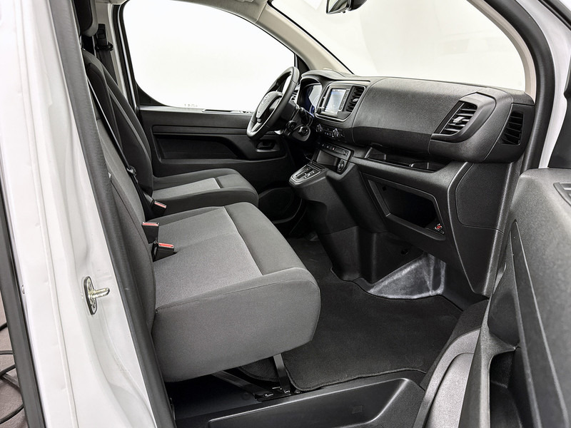 Leasing Toyota PROACE Electric Worker Live Extra Range Long 75 kWh L3 Navigatie Dubbele Schuifdeur Cruise Control Toyota PROACE Electric Worker Live Extra Range Long 75 kWh L3 Navigatie Dubbele Schuifdeur Cruise Control: kuva Leasing Toyota PROACE Electric Worker Live Extra Range Long 75 kWh L3 Navigatie Dubbele Schuifdeur Cruise Control Toyota PROACE Electric Worker Live Extra Range Long 75 kWh L3 Navigatie Dubbele Schuifdeur Cruise Control