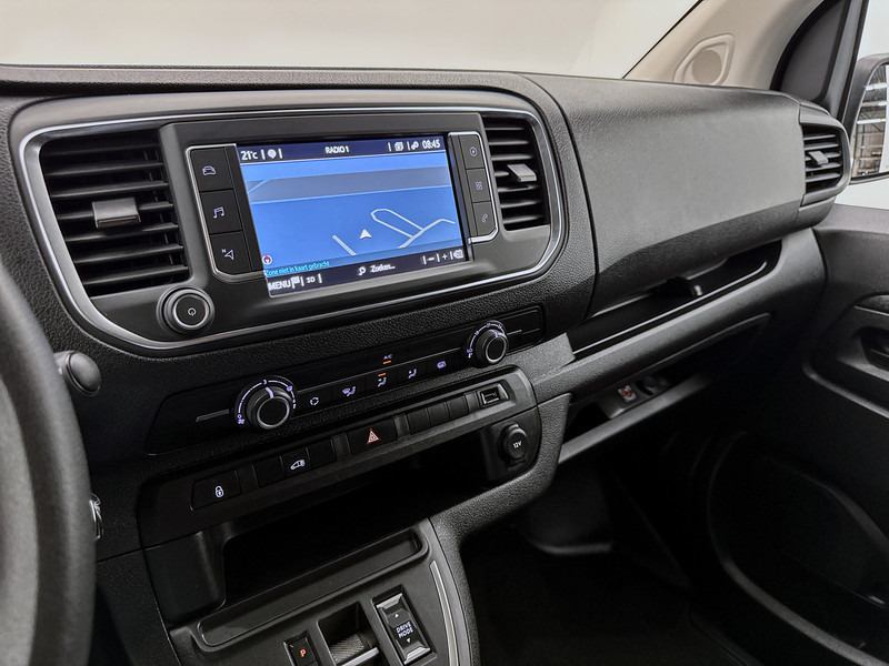 Leasing Toyota PROACE Electric Worker Live Extra Range Long 75 kWh L3 Navigatie Dubbele Schuifdeur Cruise Control Toyota PROACE Electric Worker Live Extra Range Long 75 kWh L3 Navigatie Dubbele Schuifdeur Cruise Control: kuva Leasing Toyota PROACE Electric Worker Live Extra Range Long 75 kWh L3 Navigatie Dubbele Schuifdeur Cruise Control Toyota PROACE Electric Worker Live Extra Range Long 75 kWh L3 Navigatie Dubbele Schuifdeur Cruise Control