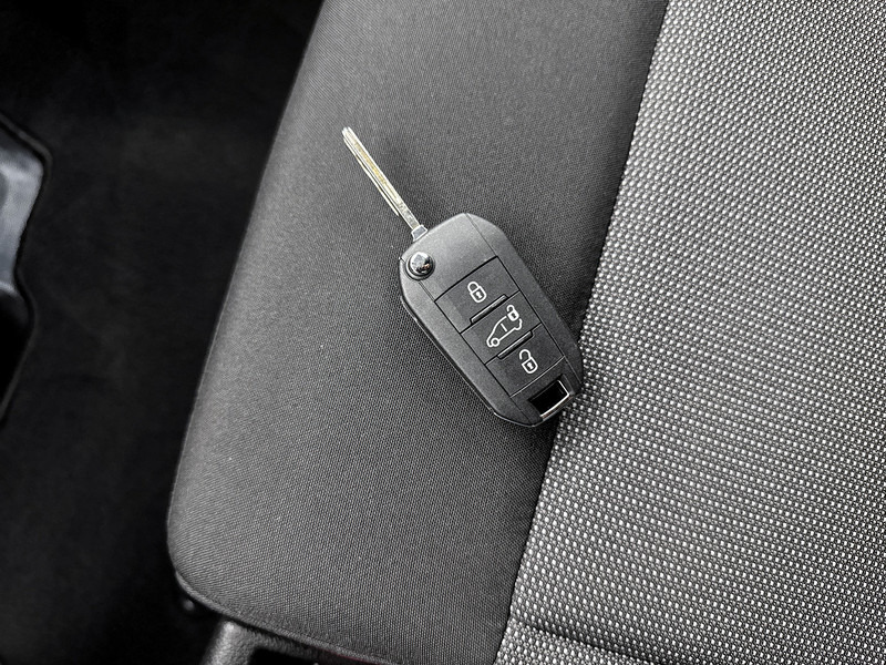 Leasing Toyota PROACE Electric Worker Live Extra Range Long 75 kWh L3 Navigatie Dubbele Schuifdeur Cruise Control Toyota PROACE Electric Worker Live Extra Range Long 75 kWh L3 Navigatie Dubbele Schuifdeur Cruise Control: kuva Leasing Toyota PROACE Electric Worker Live Extra Range Long 75 kWh L3 Navigatie Dubbele Schuifdeur Cruise Control Toyota PROACE Electric Worker Live Extra Range Long 75 kWh L3 Navigatie Dubbele Schuifdeur Cruise Control