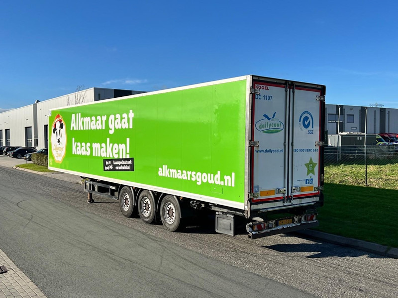 Kögel 3 assige koeloplegger Lift axle / Carrier Vector 1950 / Duo Temp. - Refrigeraattori puoliperävaunu: kuva Kögel 3 assige koeloplegger Lift axle / Carrier Vector 1950 / Duo Temp. - Refrigeraattori puoliperävaunu Kögel 3 assige koeloplegger Lift axle / Carrier Vector 1950 / Duo Temp. - Refrigeraattori puoliperävaunu: kuva Kögel 3 assige koeloplegger Lift axle / Carrier Vector 1950 / Duo Temp. - Refrigeraattori puoliperävaunu