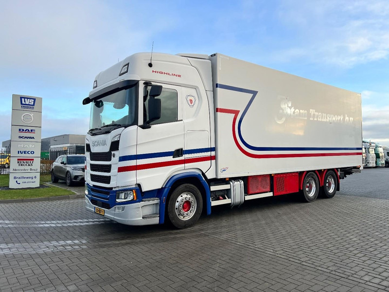Scania S450 6x2 koelwagen Retarder / Dhollandia / Bloemenmaat - Refrigeraattori kuorma-auto: kuva Scania S450 6x2 koelwagen Retarder / Dhollandia / Bloemenmaat - Refrigeraattori kuorma-auto Scania S450 6x2 koelwagen Retarder / Dhollandia / Bloemenmaat - Refrigeraattori kuorma-auto: kuva Scania S450 6x2 koelwagen Retarder / Dhollandia / Bloemenmaat - Refrigeraattori kuorma-auto