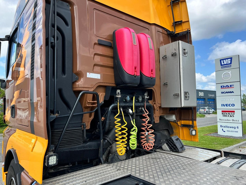 Vetopöytäauto MAN TGX 18.460 4x2 trekker XXL / 2X Tank / ADR: kuva Vetopöytäauto MAN TGX 18.460 4x2 trekker XXL / 2X Tank / ADR