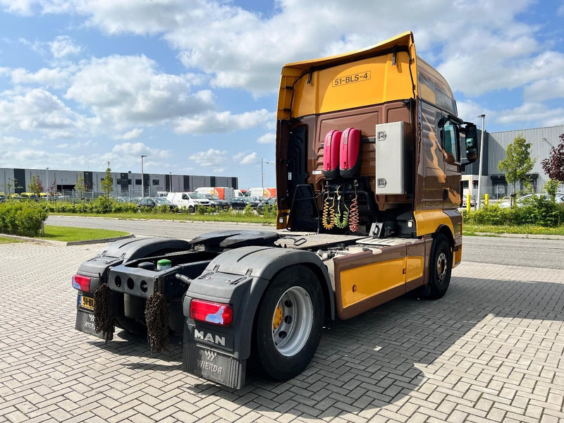 MAN TGX 18.460 4x2 trekker XXL / 2X Tank / ADR - Vetopöytäauto: kuva MAN TGX 18.460 4x2 trekker XXL / 2X Tank / ADR - Vetopöytäauto MAN TGX 18.460 4x2 trekker XXL / 2X Tank / ADR - Vetopöytäauto: kuva MAN TGX 18.460 4x2 trekker XXL / 2X Tank / ADR - Vetopöytäauto