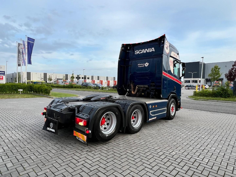 Scania R520 V8 6x2 Trekker WB 295 / Hydraulic / Full Air / Double Boogie - Vetopöytäauto: kuva Scania R520 V8 6x2 Trekker WB 295 / Hydraulic / Full Air / Double Boogie - Vetopöytäauto Scania R520 V8 6x2 Trekker WB 295 / Hydraulic / Full Air / Double Boogie - Vetopöytäauto: kuva Scania R520 V8 6x2 Trekker WB 295 / Hydraulic / Full Air / Double Boogie - Vetopöytäauto