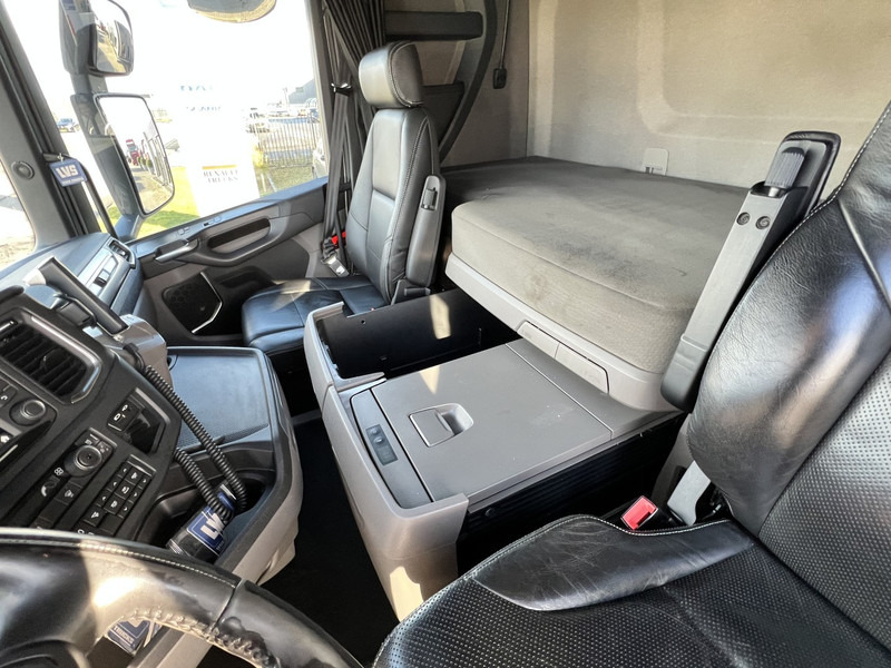 Leasing Scania R540 6x2 NGS 6x2 Trekker Retarder / Highline / / PTO Prep./  591.664km Scania R540 6x2 NGS 6x2 Trekker Retarder / Highline / / PTO Prep./  591.664km: kuva Leasing Scania R540 6x2 NGS 6x2 Trekker Retarder / Highline / / PTO Prep./  591.664km Scania R540 6x2 NGS 6x2 Trekker Retarder / Highline / / PTO Prep./  591.664km